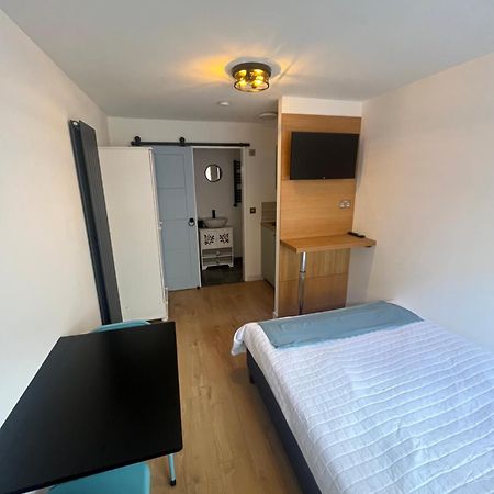 Teddington Little Gem Apartment ลอนดอน ภายนอก รูปภาพ